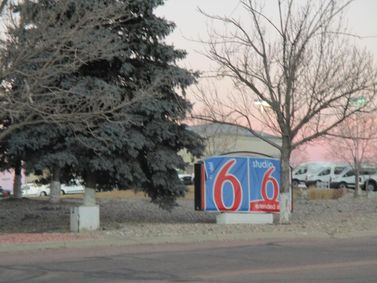 Studio 6 Colorado Springs, Colorado - Air Force Academy エクステリア 写真